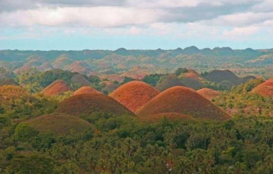 十、菲律賓巧克力山.jpg