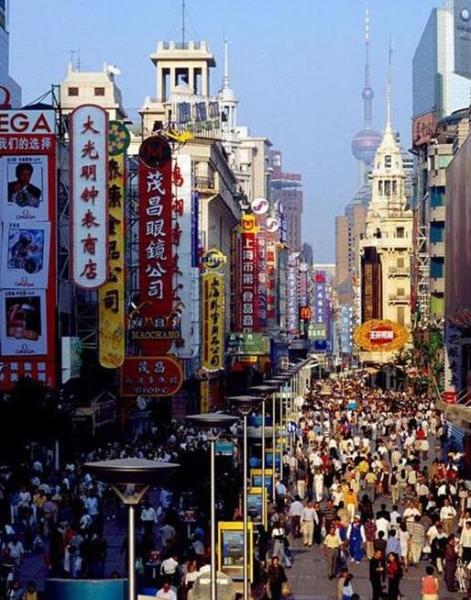中國最著名的十大步行街排行榜,上海南京路步行街最值得一去