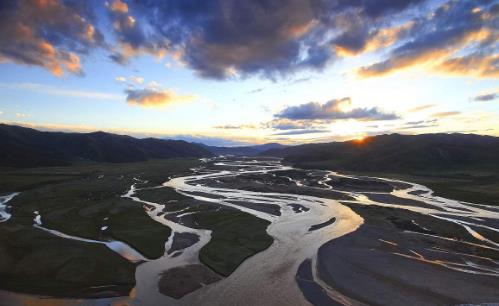 中國(guó)十大窮省排行榜,西藏發(fā)展緩慢排名第一,青海第二