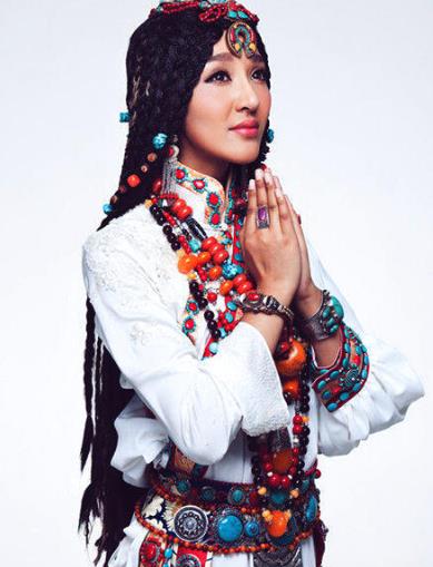 藏族十大美女排行榜,阿蘭·達瓦卓瑪第一,降央卓瑪第二