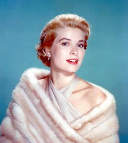 世界十大美女排行榜,赫本第一當之無愧,亂世佳人費雯麗第三