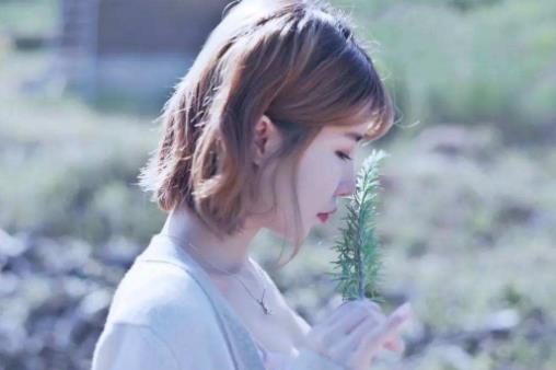 2018年微博十大網(wǎng)紅排行榜,張沫凡第一,邢曉瑤第二