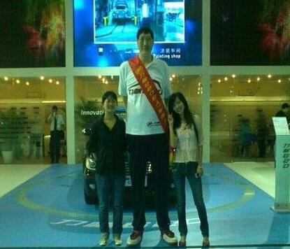 中國十大高人排名,趙亮2.46米號稱中國第一高