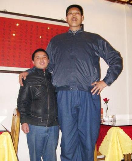 中國十大高人排名,趙亮2.46米號稱中國第一高