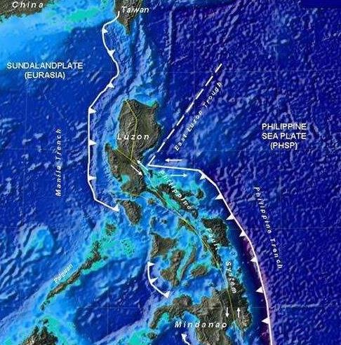 世界上最長的5個海溝排行榜,智利海溝長達5900公里