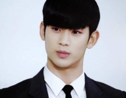 金秀賢主演的7部電視劇排行榜,《來自星星的你》火遍中國