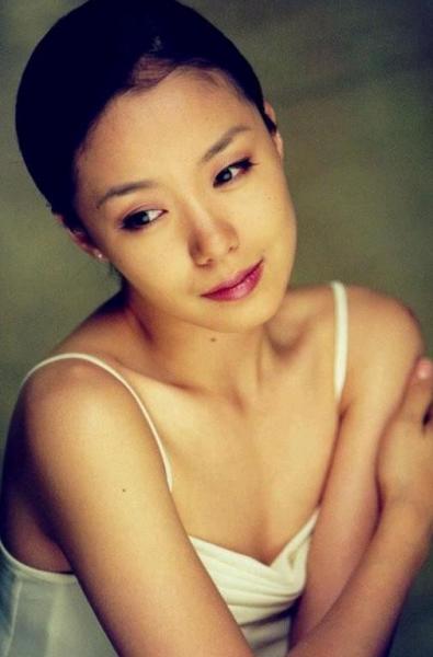 一脫成名的韓國十大當紅女星排名,宋慧喬第一,孫藝珍第二