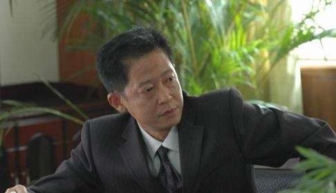 王志文主演的十部經(jīng)典電視劇排名,《無悔追蹤》最好看