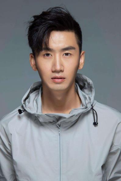 江蘇十大最帥男明星排行榜,朱亞文曾獲《聲臨其境》總冠軍