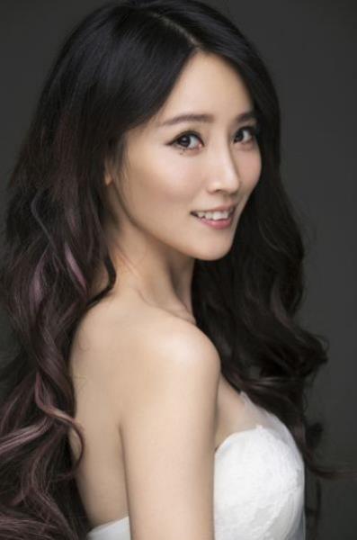 安徽十大美女明星排行榜,趙薇主演《港囧》獲16.13億票房