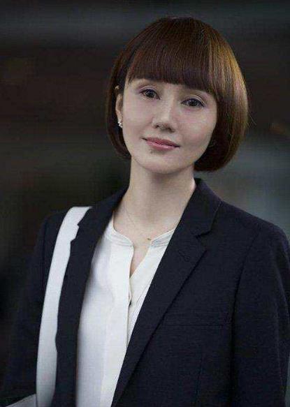 湖北十大美女明星排行榜,天仙姐姐劉亦菲熱衷慈善公益