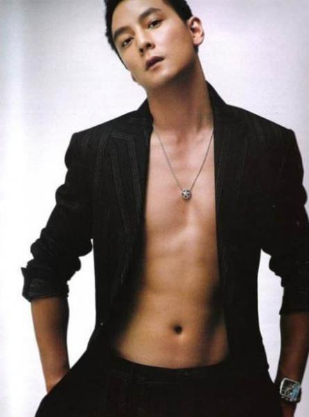 中國娛樂圈十大肌肉帥哥排名,吳彥祖、彭于晏有顏身材還很棒!