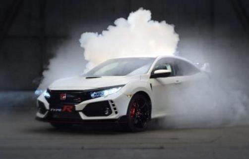 十大動力性能最好的小鋼炮車型排名,奔馳A45 AMG可輸出360馬力