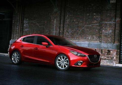 適合職場(chǎng)女白領(lǐng)開(kāi)的十款車排名,經(jīng)典MINI五門版有最佳安全技術(shù)