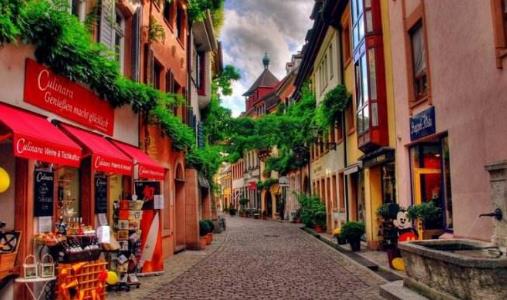 世界十大工業強國排名,美國堪稱最強,中國其次