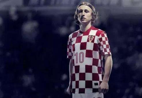 2018年國際十佳運動員排行榜,盧卡·莫德里奇榮獲世界杯金球獎