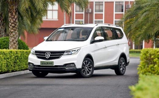 十款首付1萬多的汽車排行榜,五菱宏光、寶駿510物美價廉