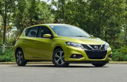 十款9萬左右的車排行榜,榮威RX5百公里綜合油耗僅6.8L