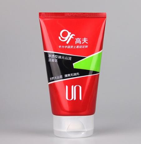 8款男士洗面奶排行榜,LAB SERIES潔面泡沫適合油性、痘痘肌膚