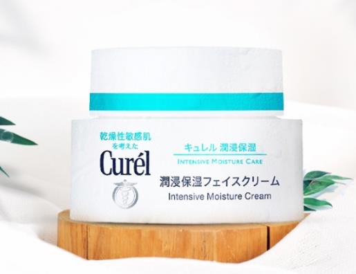 7款好用的日本保濕霜排行榜,嘉娜寶雅妍緊致滋養面霜主打抗衰老