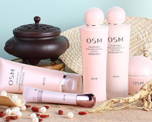 十款青少年護膚品排名,百雀羚、自然堂的產品安全溫和