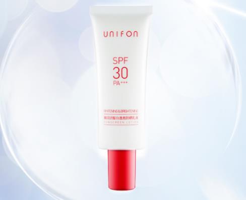 十大國貨防曬霜排行榜,佰草集新清透修護防曬霜讓膚色更勻凈