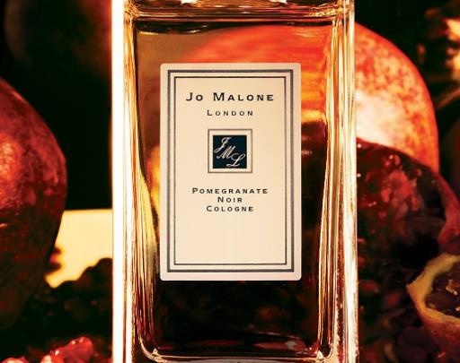 祖馬龍香水味道排名,祖馬龍藍(lán)風(fēng)鈴、祖馬龍紅玫瑰很暢銷