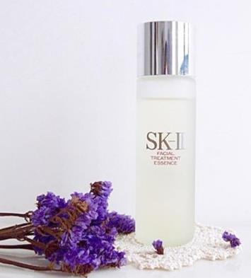 日本cosme大賞十大化妝水排名,娥佩蘭薏仁水物美價廉