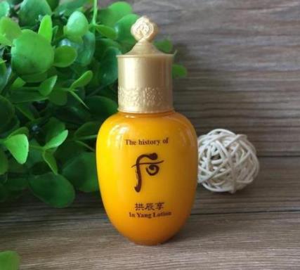 水油平衡乳液排名,草木之心龍井原生菁萃縮毛孔菁露控油很好