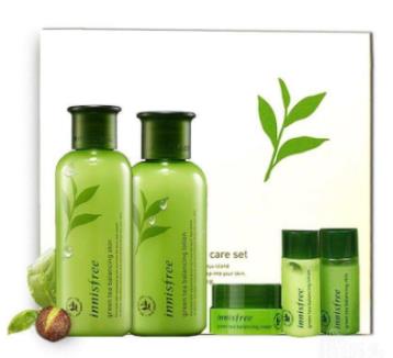 18歲護膚品排行榜,悅詩風吟綠茶精萃平衡保濕水乳很保濕