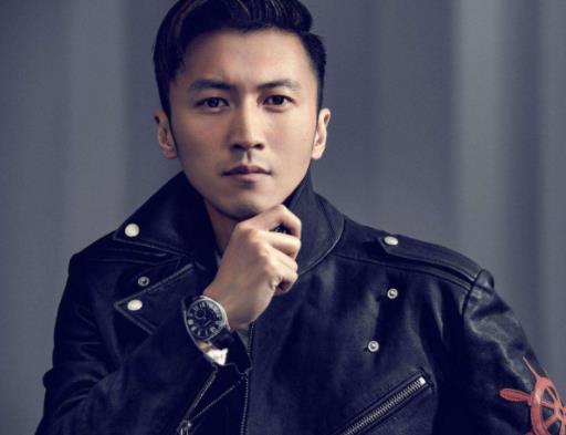 香港十大顏值男神排名,周潤發、張國榮是萬千少女的夢中情人