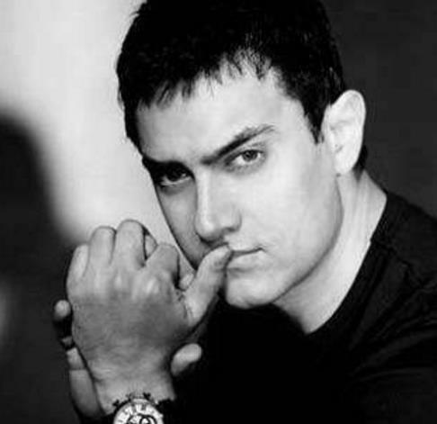 世界天王巨星排名,邁克爾杰克遜、貓王的作品很優(yōu)秀