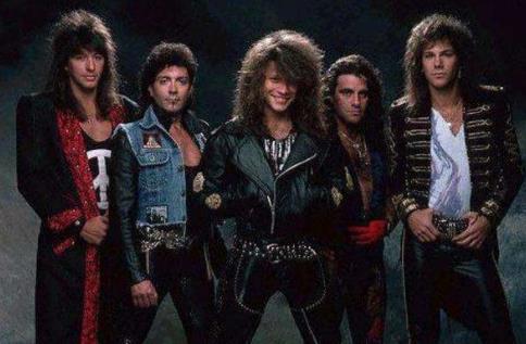 世界最偉大十大樂隊排名,披頭士、滾石樂隊備受喜愛