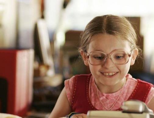 適合學生看的十大勵志電影排名,《風雨哈佛路》《墊底辣妹》很不錯