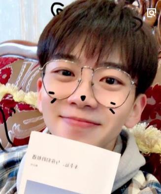 抖音十大帥哥男神排行榜,劉羽中、張欣堯都很多才多藝