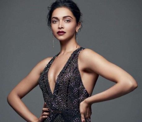 2019全球公認十大女神排名,蓋爾·加朵、凱拉·奈特莉公認的美女