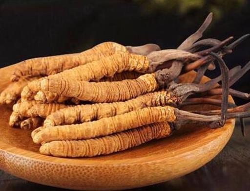 中華九大仙草排行榜排名,石斛、天山雪蓮都是名貴藥材