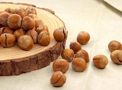 好吃的榛子品牌排名,三只松鼠、百草味都很暢銷