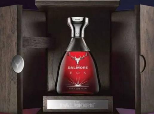 世界十大最貴威士忌排名,麥卡倫M水晶、達爾摩64年很名貴