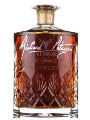 世界十大最貴威士忌排名,麥卡倫M水晶、達爾摩64年很名貴