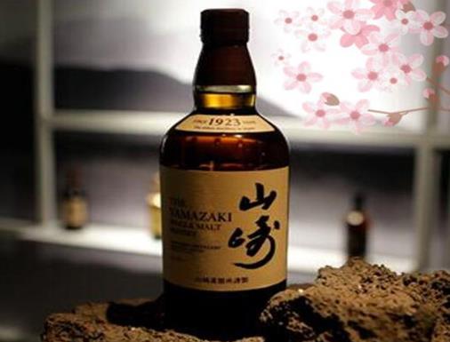 單麥芽威士忌排名,格蘭菲迪12年、艾柏迪12年很受歡迎