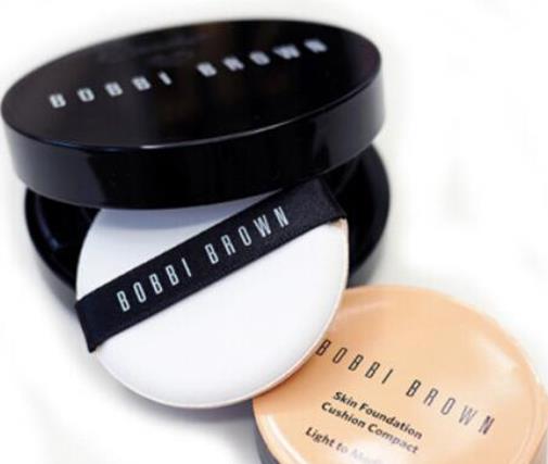 好用的干皮氣墊品牌排名,蘭蔻菁純氣墊、香奈兒果凍氣墊都不錯