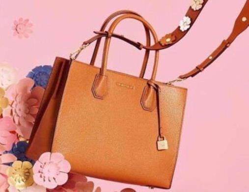 四十歲女人禮物排行,口紅、燕窩都是必需品