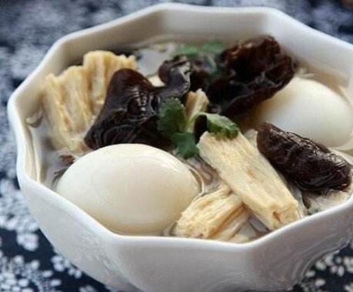 12款補(bǔ)腎壯陽(yáng)湯排名,黑豆排骨湯、紫菜蝦米湯效果不錯(cuò)