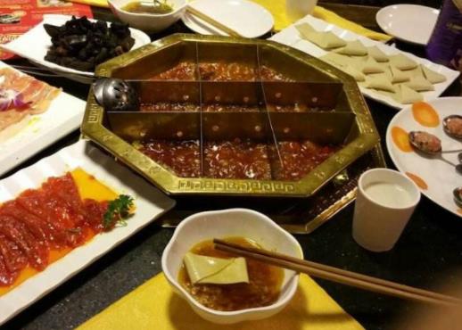 十大成都火鍋排名,小龍坎火鍋、蜀九香火鍋人氣高