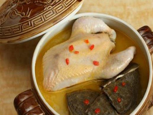 宿遷十大小吃排名,溜素桂魚是傳統漢族菜,膘雞鮮嫩美味