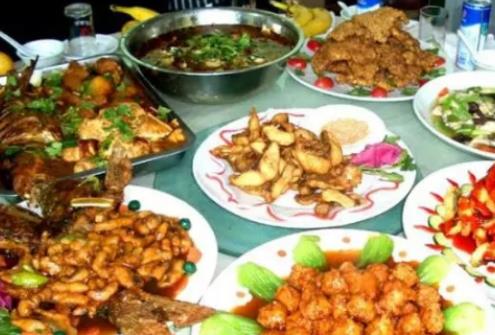 膠州十大名吃排名,巴子熏雞是青島名吃,膠州大包濃郁可口