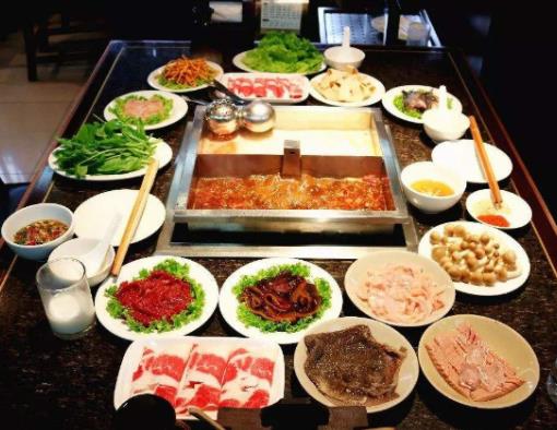 大連好吃的餐廳排名,品海樓值得品嘗,群英樓生意火爆