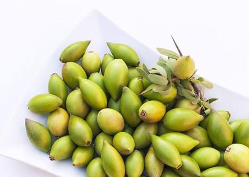 十大名貴水果排名,紅香蕉是神奇水果,摩洛哥堅果很稀少