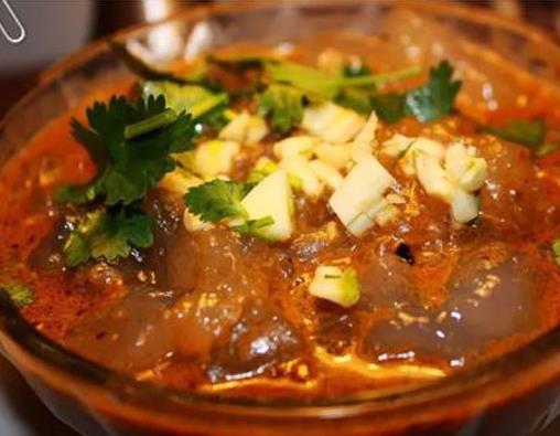 長春市十大美食排名,朝鮮冷面很爽口,打糕有嚼勁